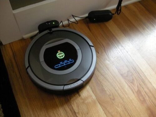 Подзарядка iRobot Roomba 780